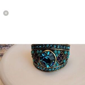 HEIDI DAUS CRYSTAL AQUAMARINE BEZEL AMETHYST TURQUOISE RING - New size 9 1/2